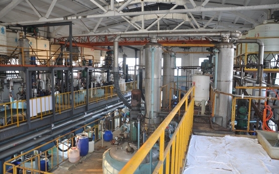 Công nghiệp Hóa chất Cationic SAE Chất định cỡ bề mặt 30 Hàm lượng chất rắn đáng kể I